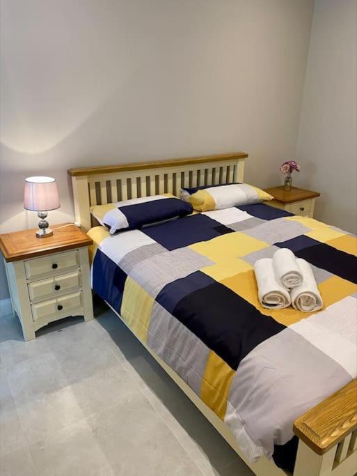 Erne Getaway No.8 Brand New 1 Bed Apartment เอนนิสคิลเลน ภายนอก รูปภาพ